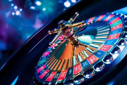 Choosing the Right Online Football Betting Platform for Your Needs