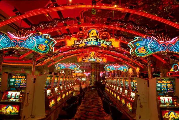 The Influence of Popular Culture on Modern Online Slot Machine Themes and Casino Game Designs Worldwide